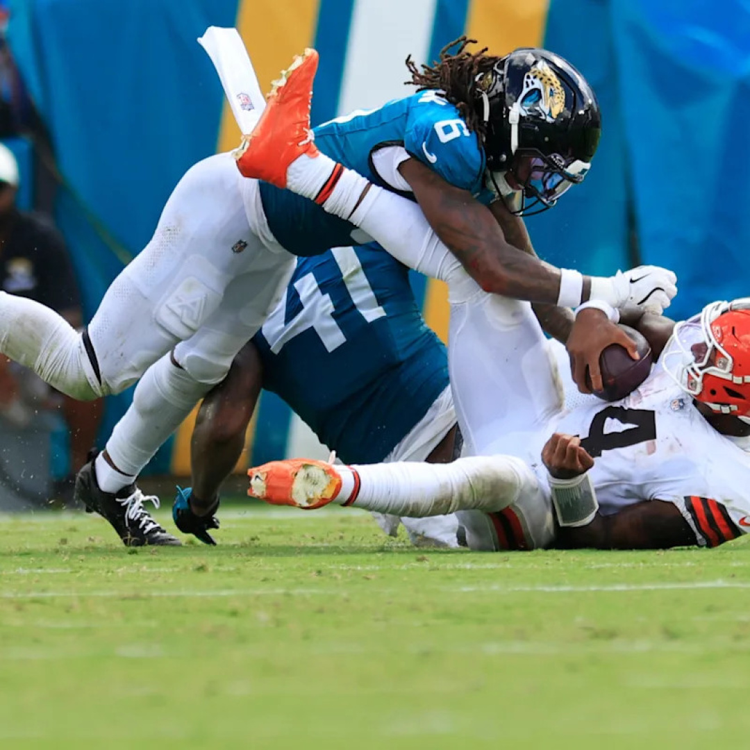 Cleveland Browns' Giveaway Highlights Fan Desperation Amid Struggles