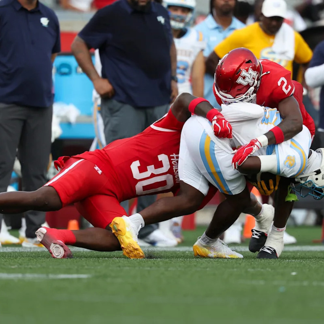 Bucs scouts evaluate potential 2027 draft prospects in thrilling matchup