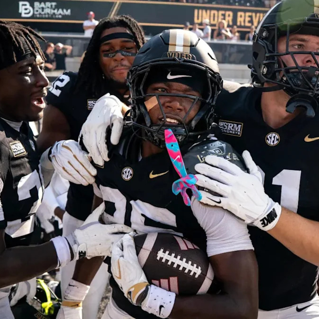 The Most Unbelievable College Football Losses of the Last 30 Years