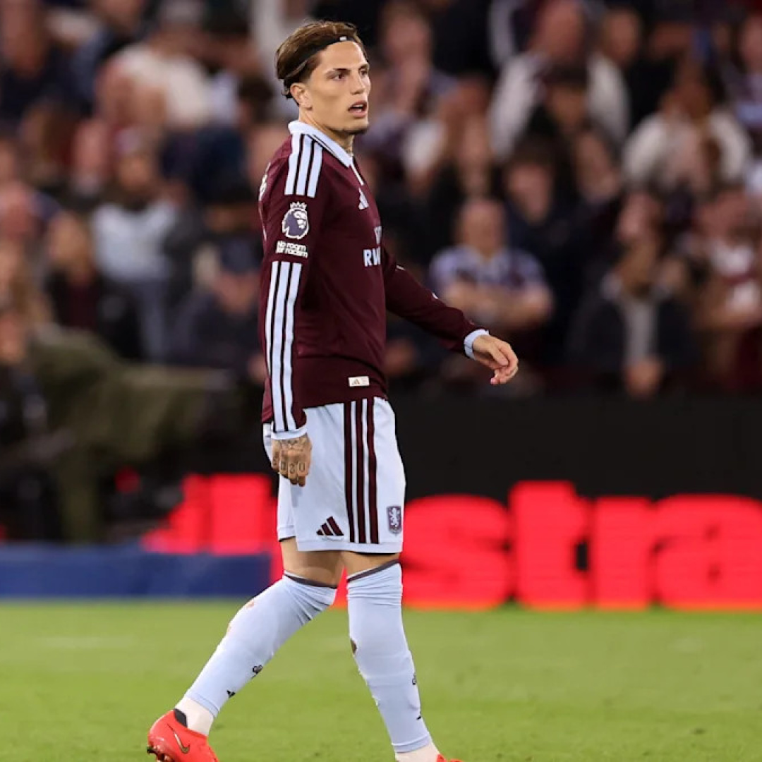 Alejandro Garnacho's Aston Villa Struggles Draw La Liga Interest