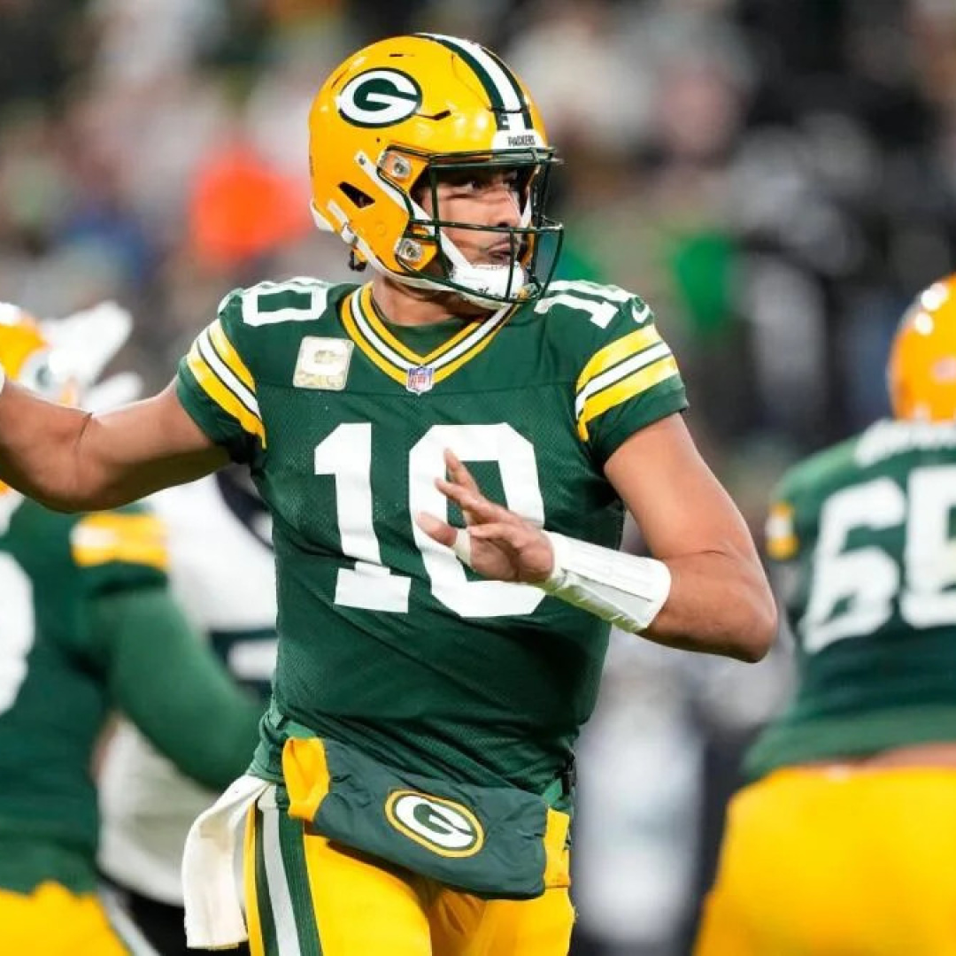 Falcons Seek First Win Against Packers in Week 3 Showdown