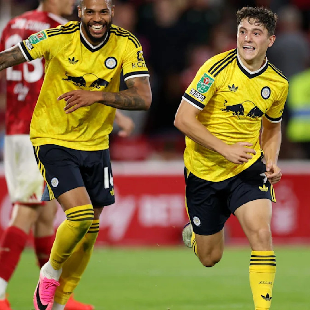 Leeds United's January Transfer Dilemma: Nmecha and James Under Scrutiny