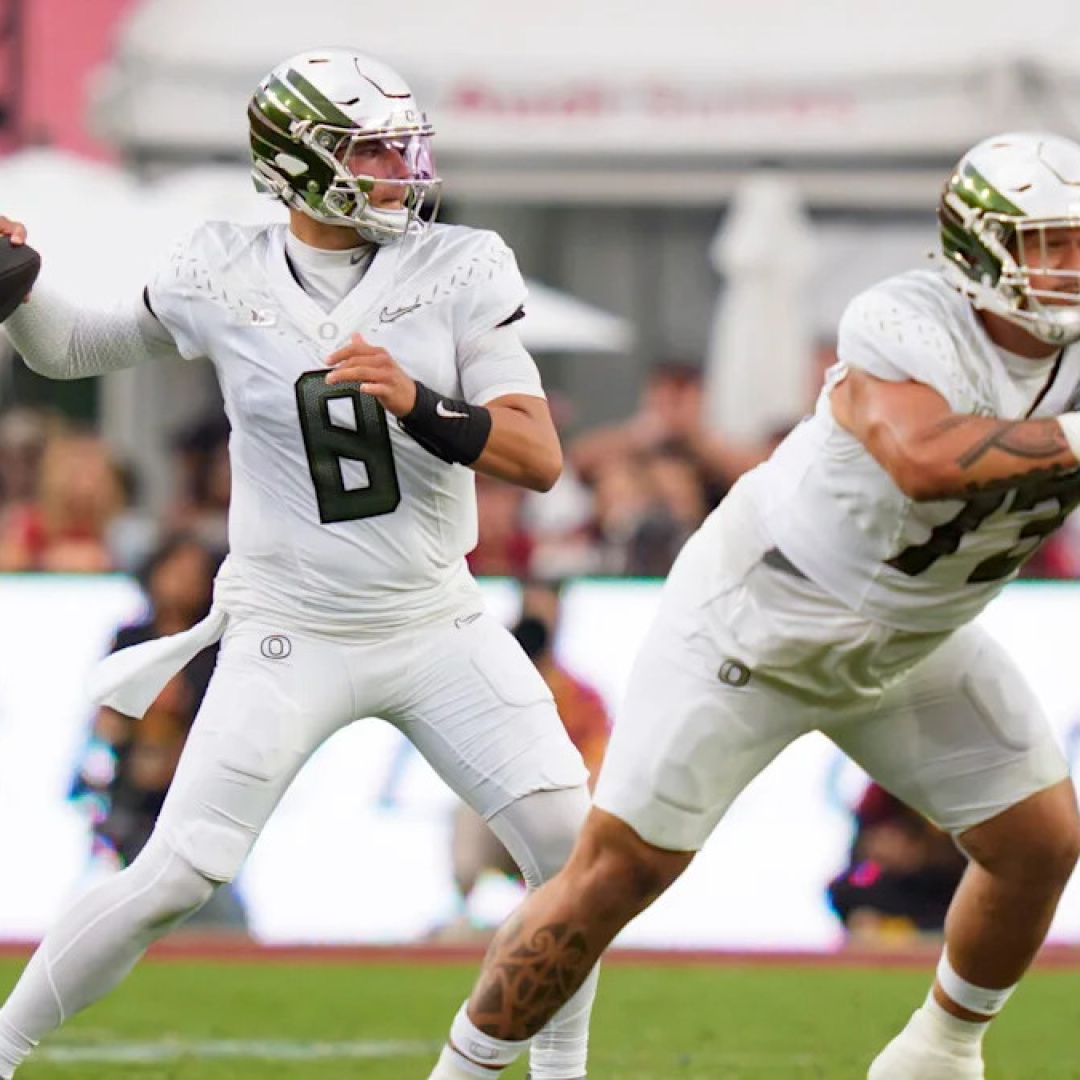 Dylan Raiola shines as Oregon defeats USC 41-27 following Moore's injury