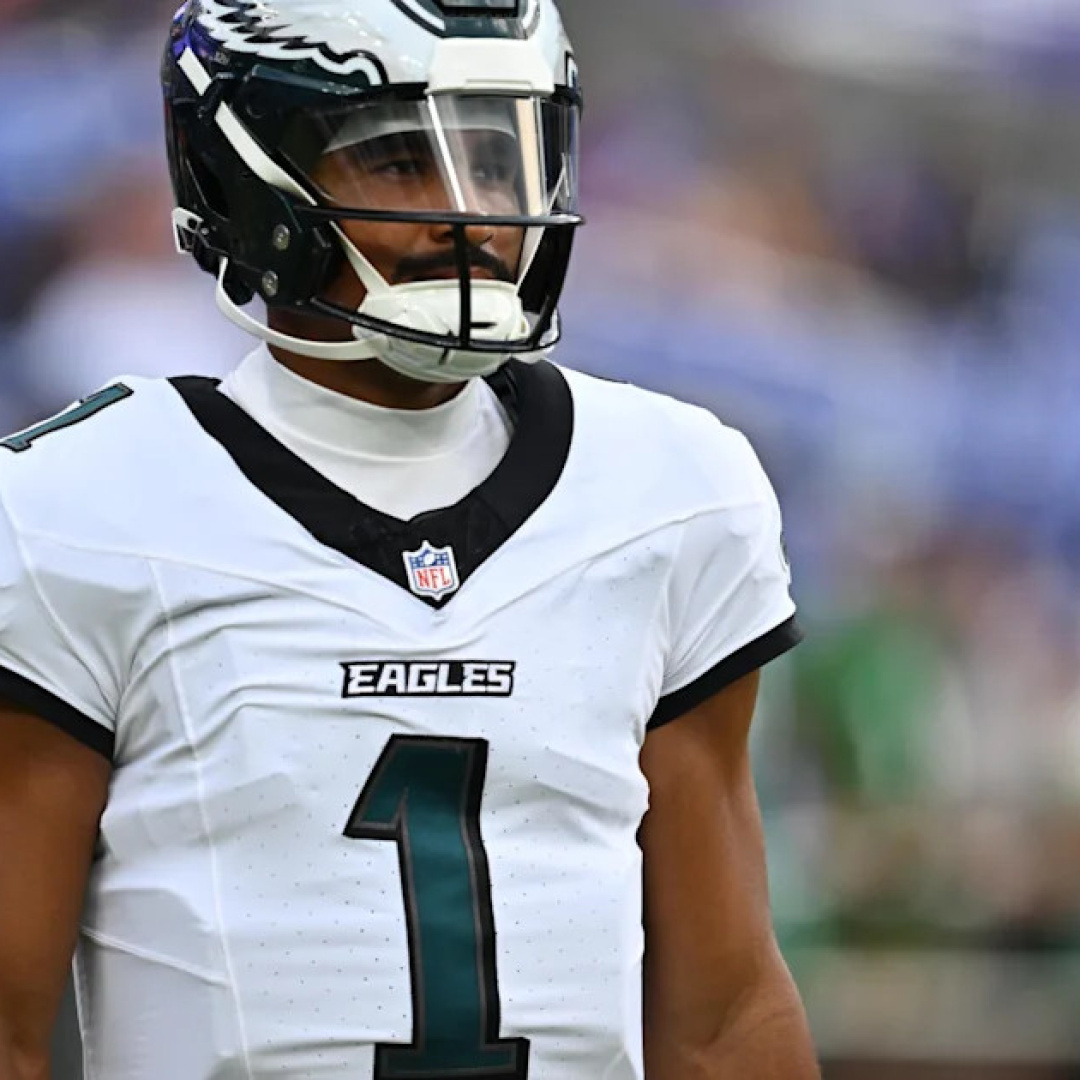 Jalen Hurts' Passing Struggles Raise Concerns for Eagles Offense