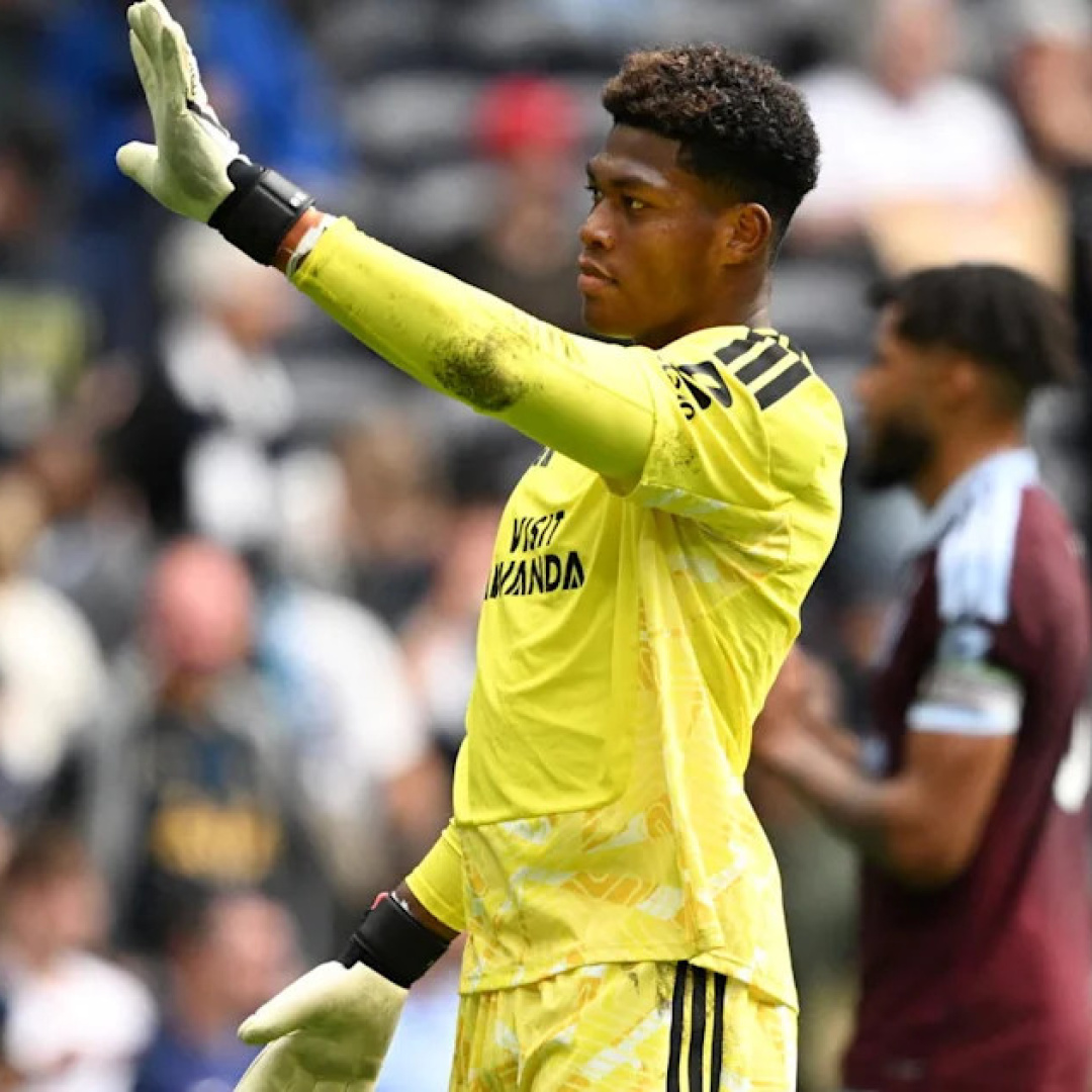 Aston Villa Faces Key Challenges Without Zion Suzuki During Asian Cup