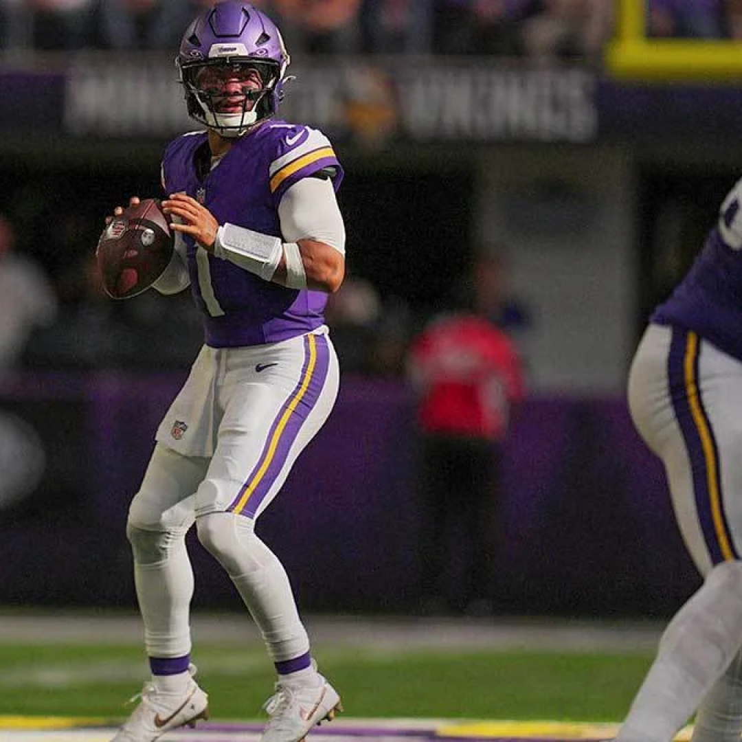 Kyler Murray's Underwhelming Start with the Vikings Amid 4-0 Record