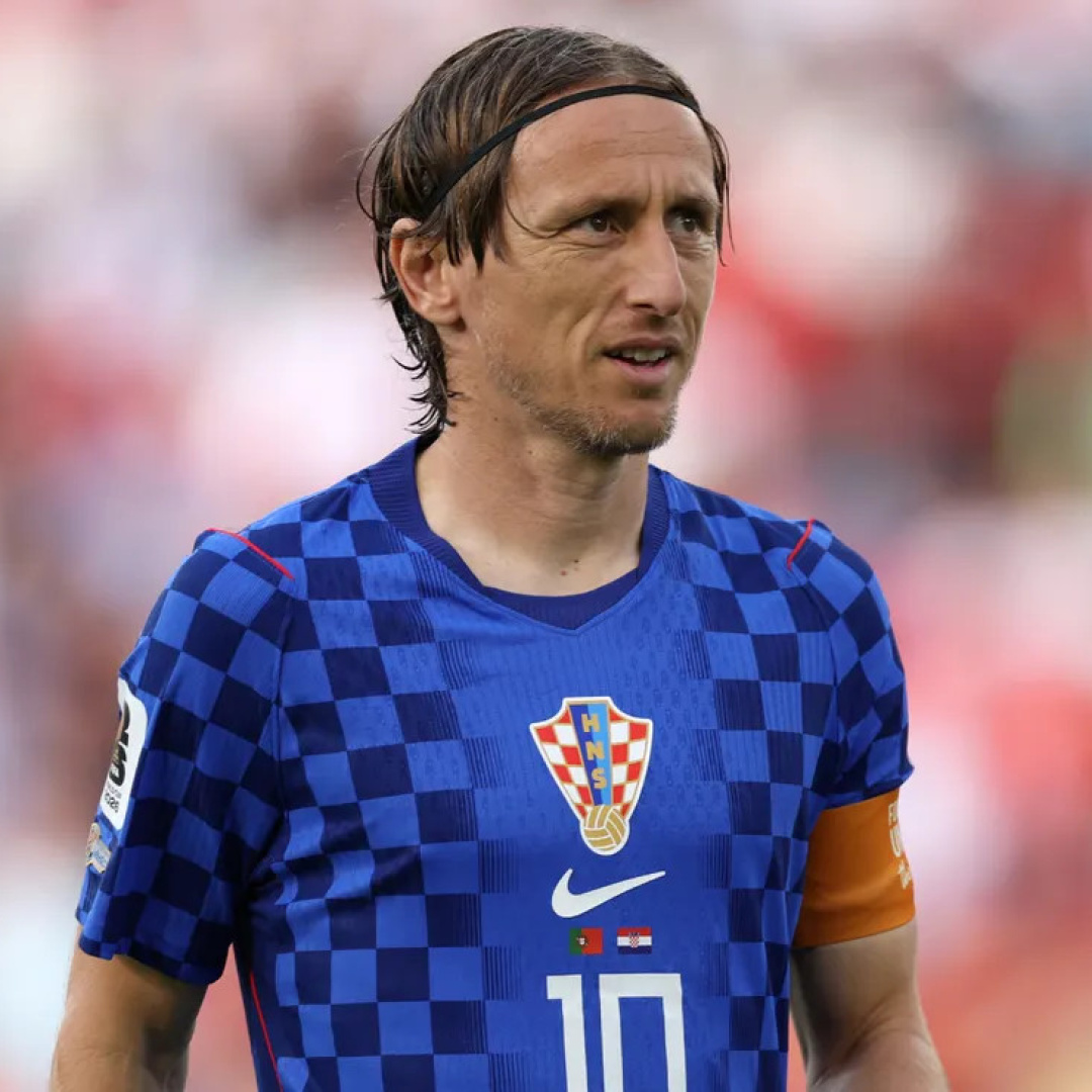 Luka Modric honors Lionel Messi after his international retirement