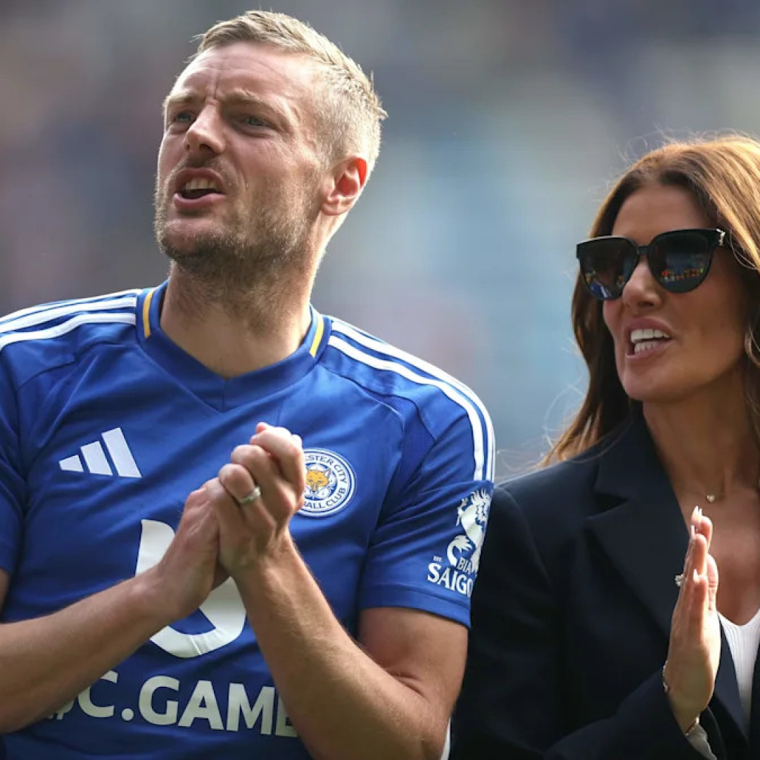 Leicester City on the Market: A $300 Million Opportunity with Risks