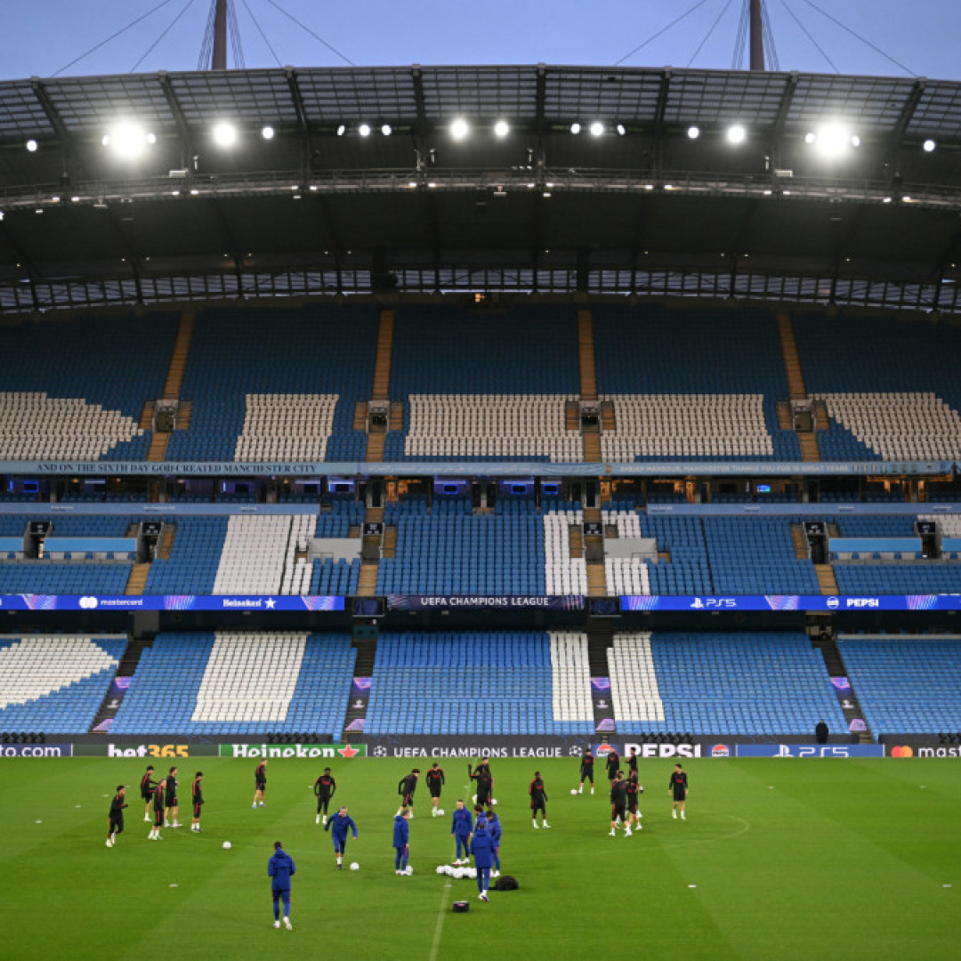 Manchester City faces PSG in crucial Champions League clash