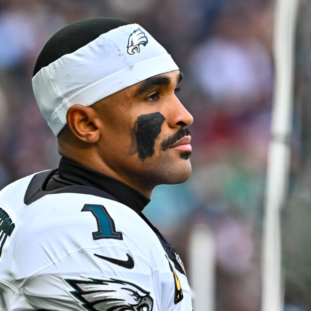 Jalen Hurts' mysterious calf injury raises questions ahead of Week 6