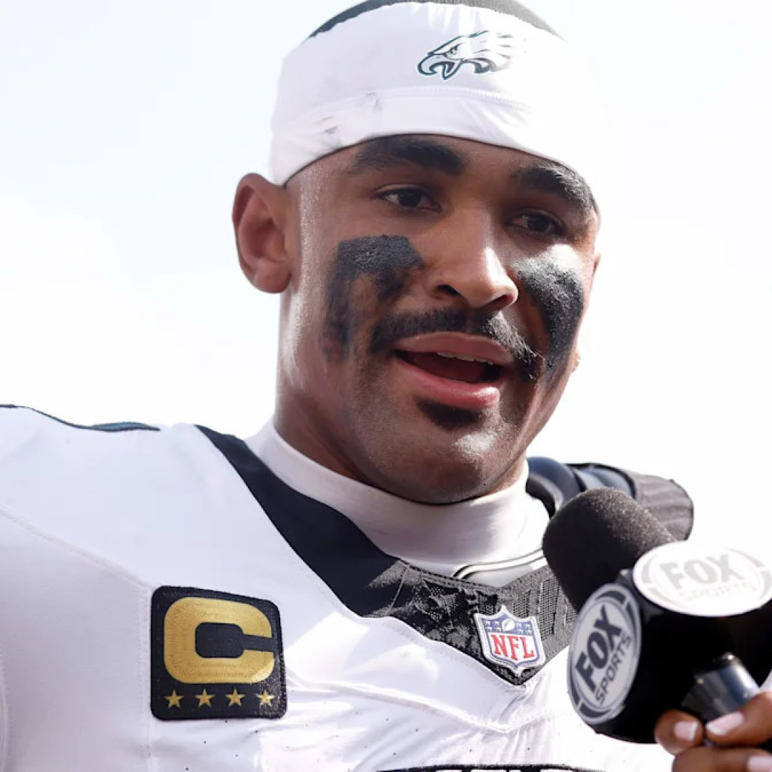 Michael Robinson Apologizes for Misjudging Jalen Hurts' Injury Situation