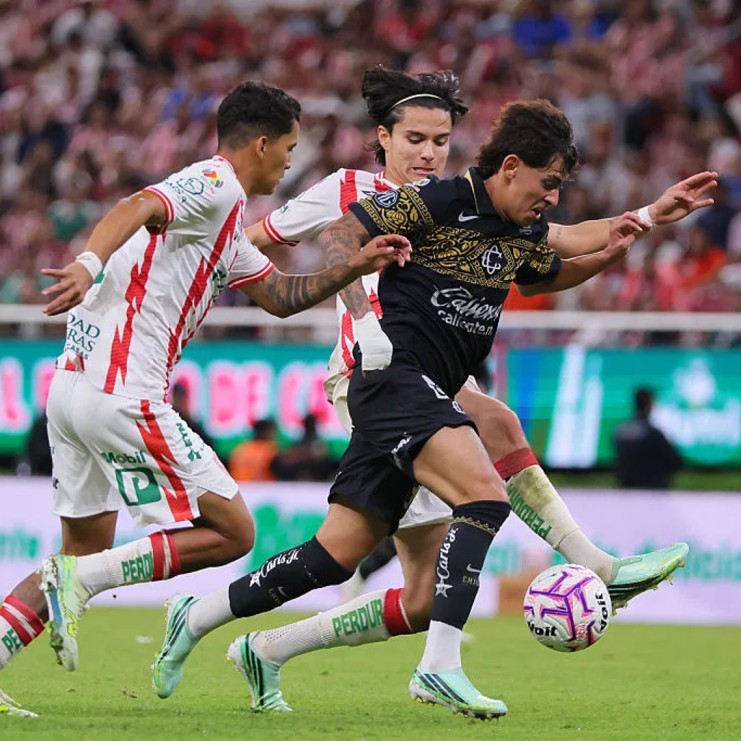 Chivas Secure Narrow Victory Over Necaxa in Liga MX Clash